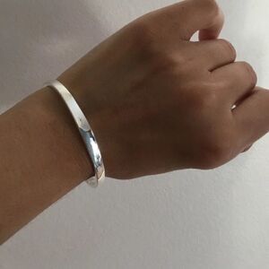 #21 ✨Restocked✨NEW 925 Sterling Silver Simple Cuff Bracelet